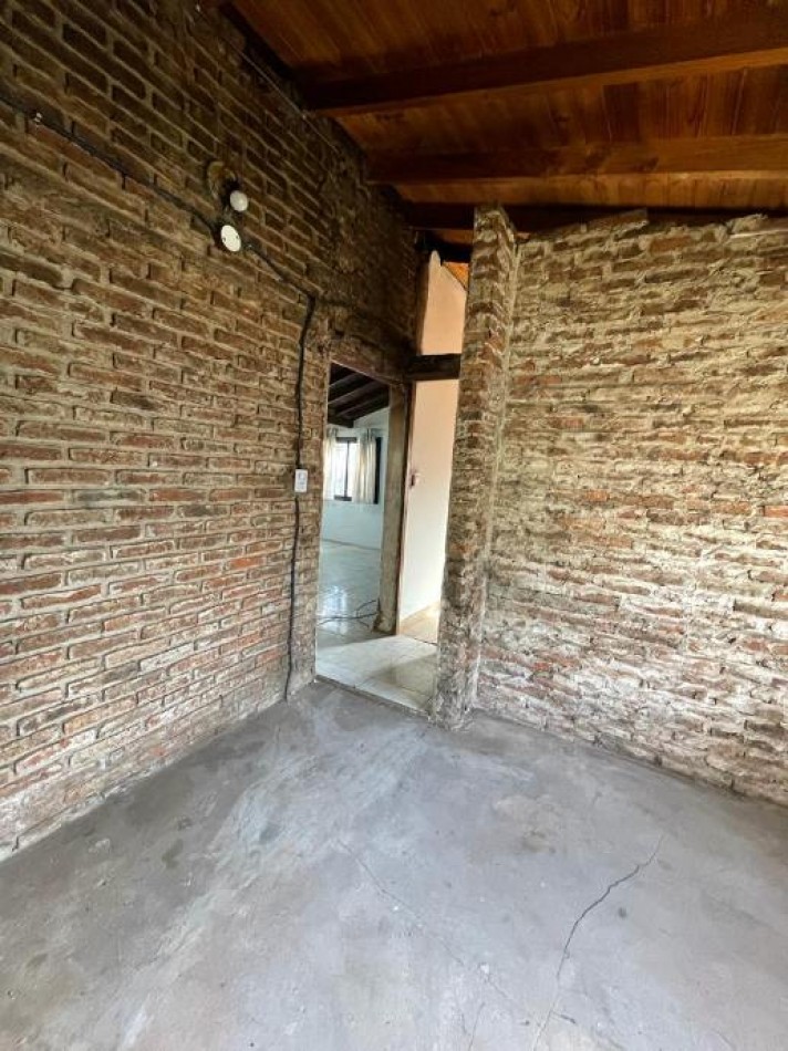 Casa con amplio terreno