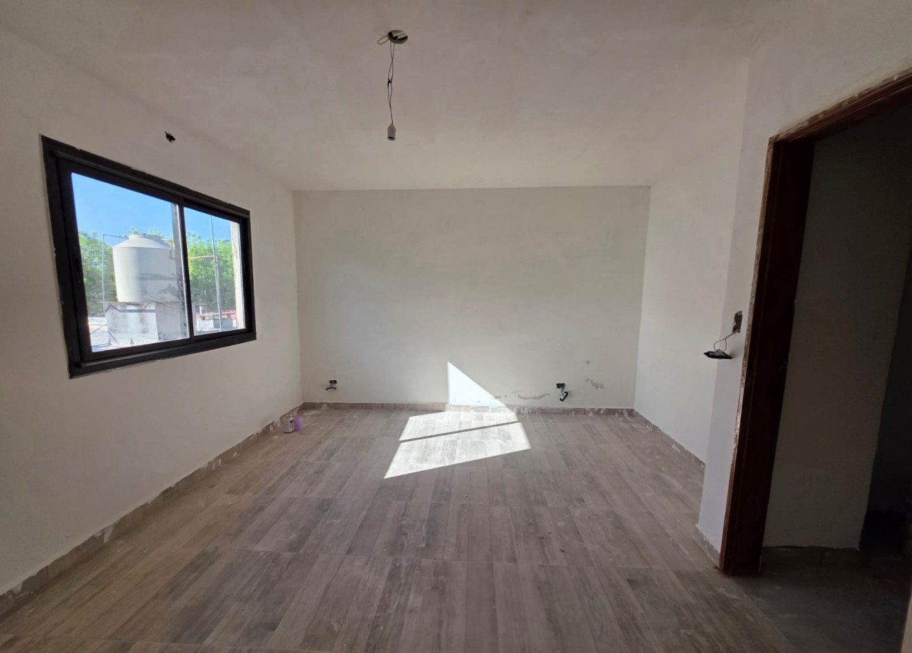 Duplex 2 dormitorios en Ituzaingo con cochera