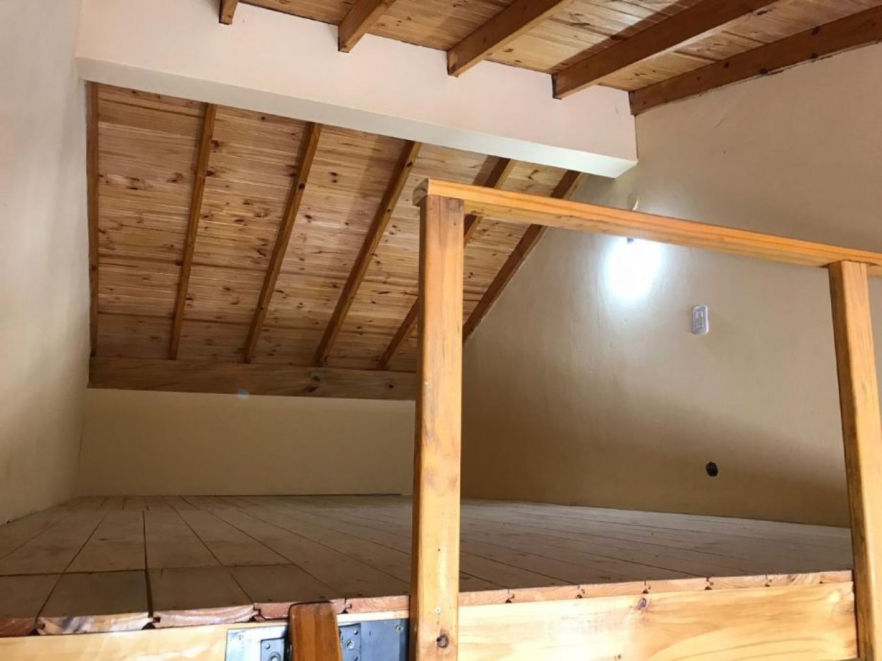 Departamento 3 ambientes Paso del Rey con patio