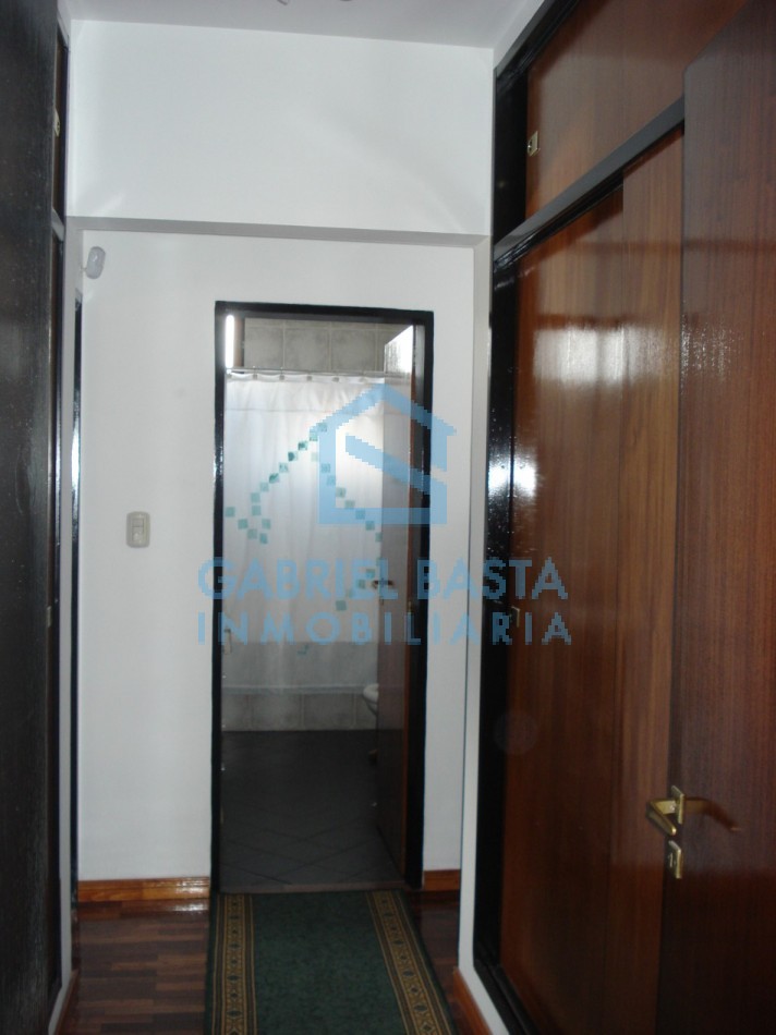 Casa con patio y pileta