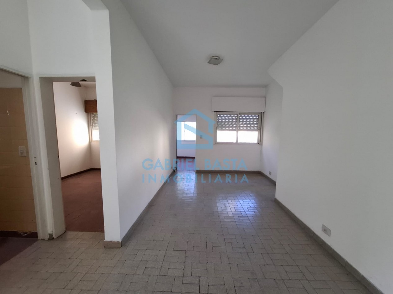 Departamento en Merlo Centro