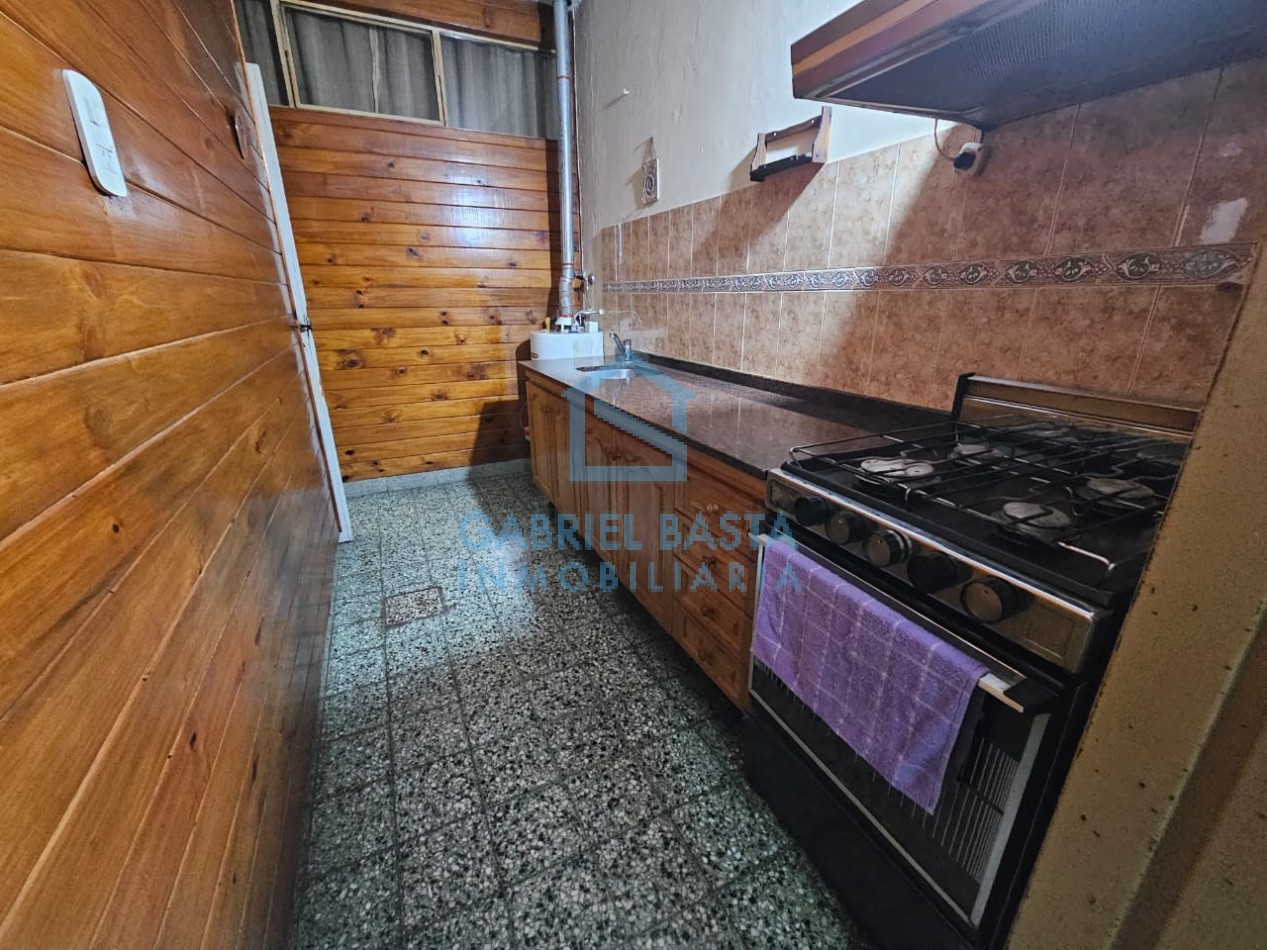 Importante casa en Merlo centro