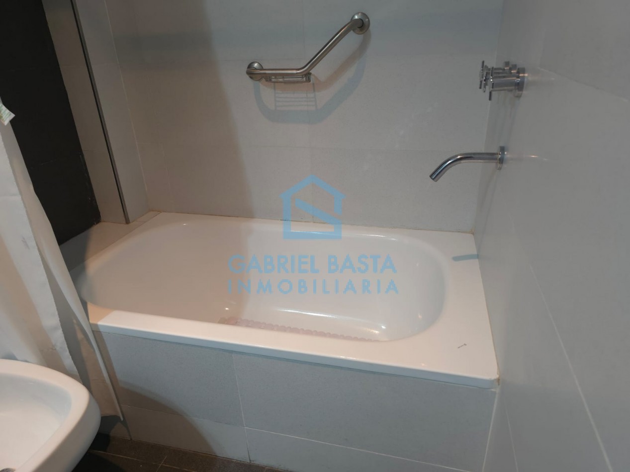 Departamento en centro de Pinamar