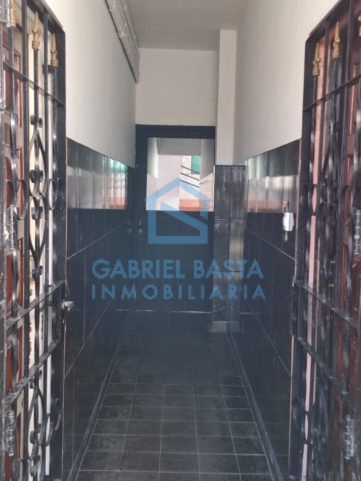 Departamento en Merlo Centro