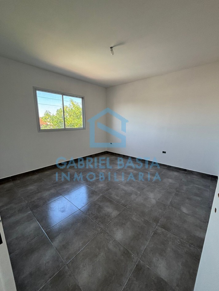 Departamento en Merlo sobre Av Calle Real DTO 2