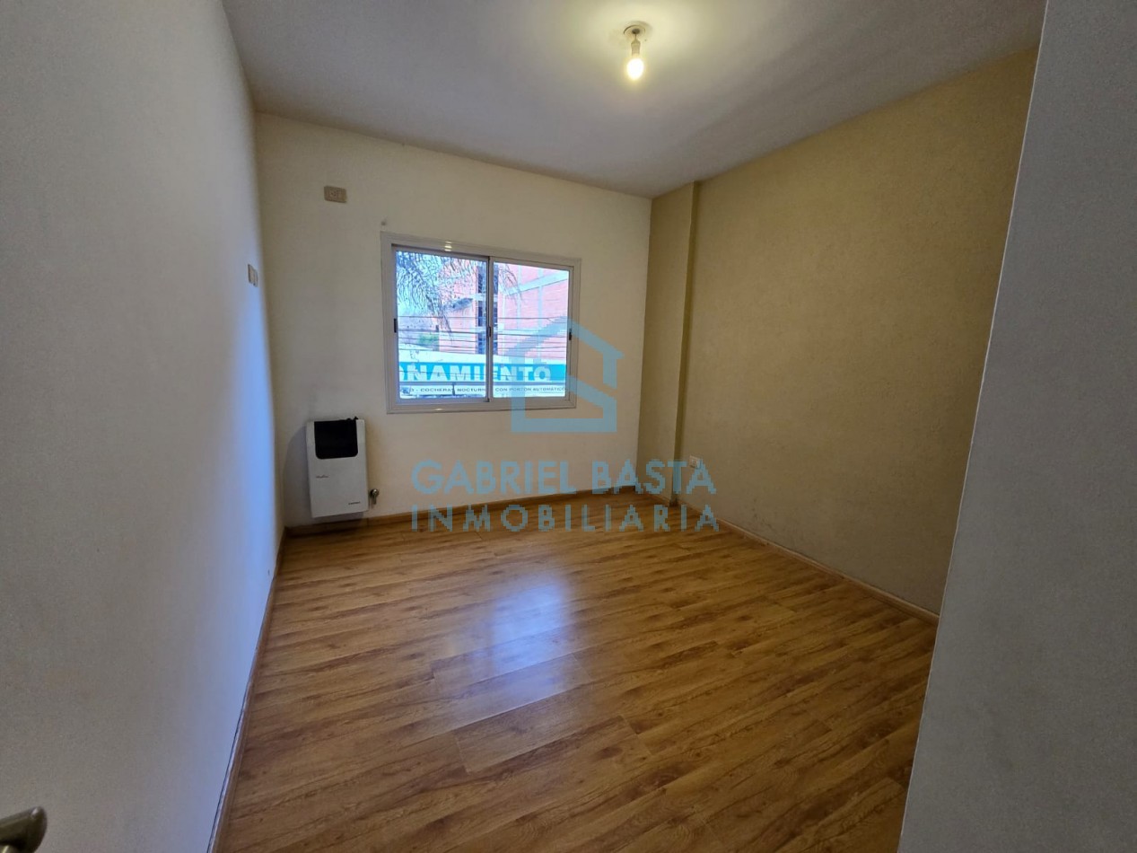 Departamento 3 ambientes Merlo Centro