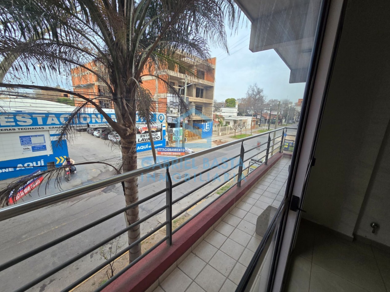 Departamento 3 ambientes Merlo Centro