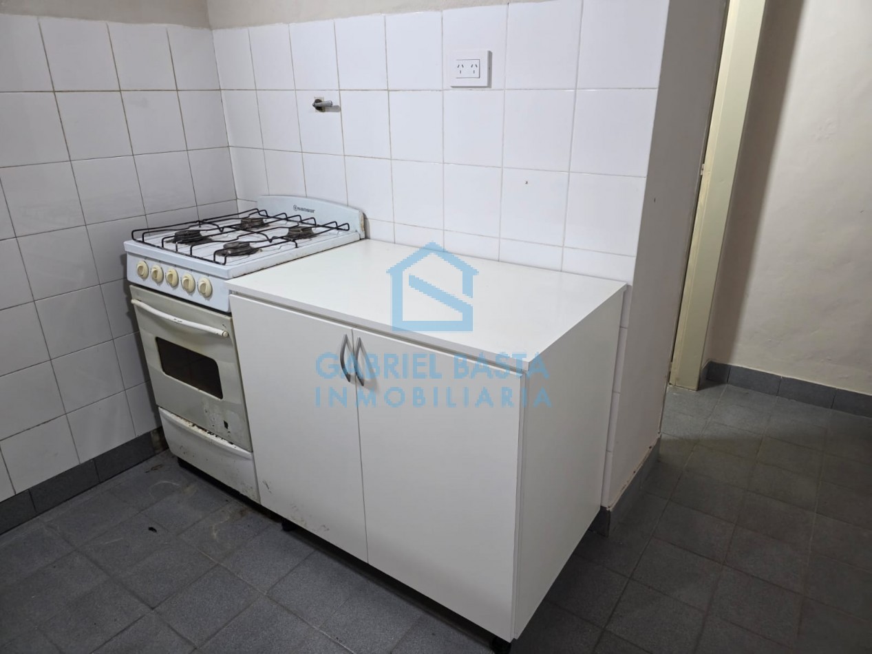 Departamento 2 ambientes con patio Merlo Centro